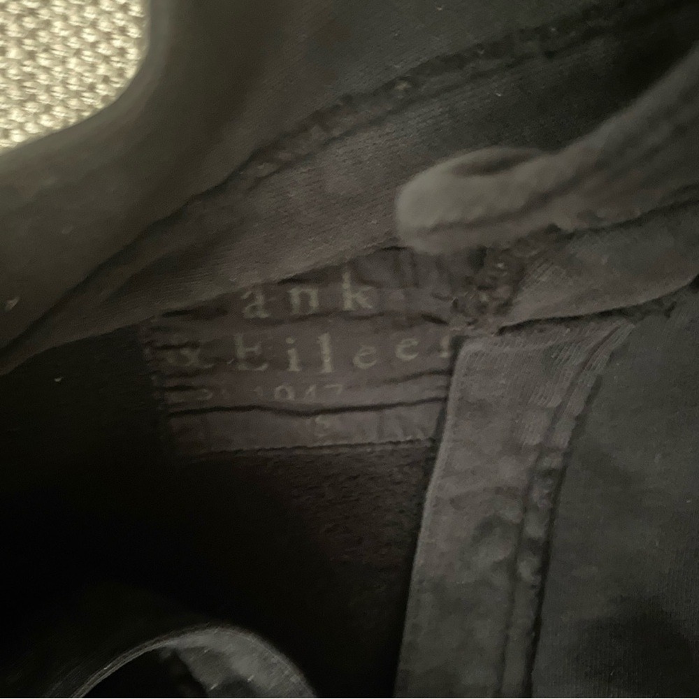 Frank & Eileen Black Top